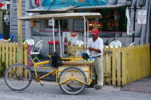 Belize_travel_snacks_cart